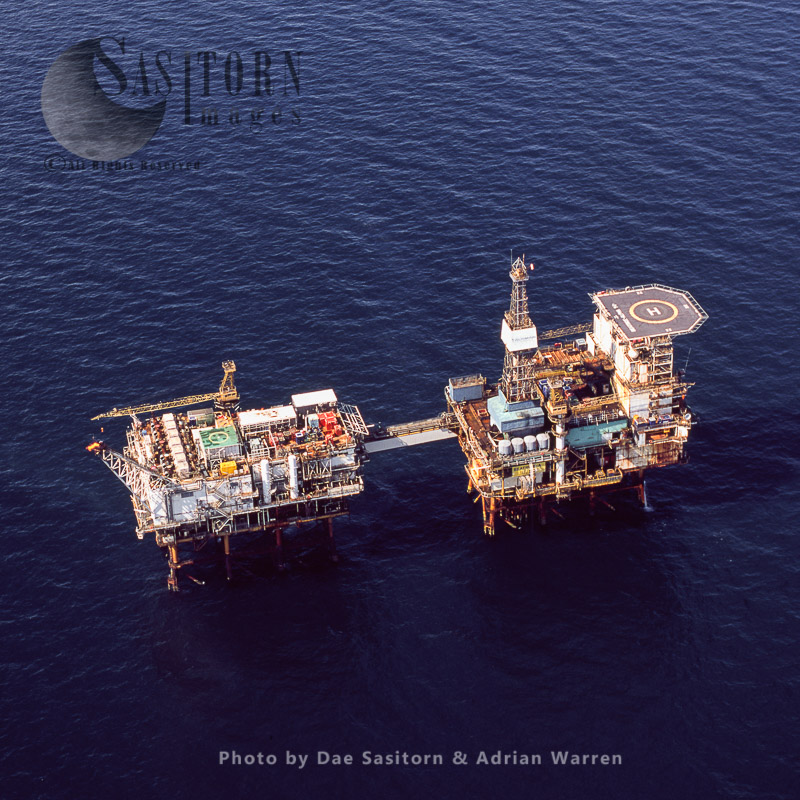 Beatrice Oil Platform (oil rig), North Sea, Lowlands, Scotland