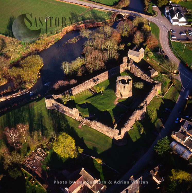Skenfrith Castle, Skenfrith in Monmouthshire, Wales