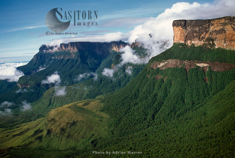 Mount Auyantepui (Auyantepuy, Devil's Mountain), home of the Angel Falls, Venezuela