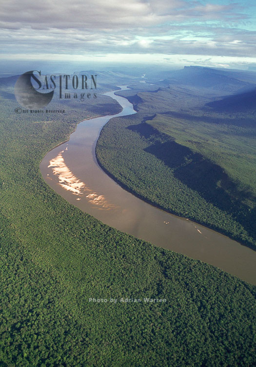 Jaua-Sarisariñama National Park , river Caroni, east of Cerro Jaua, Sarisarinama, Venezuela