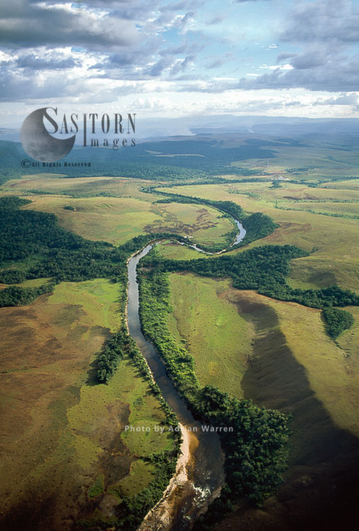 Yuruani River near Masu-paru-mota, Canaima National Park, La Gran Sabana, Bolívar State, Venezuela