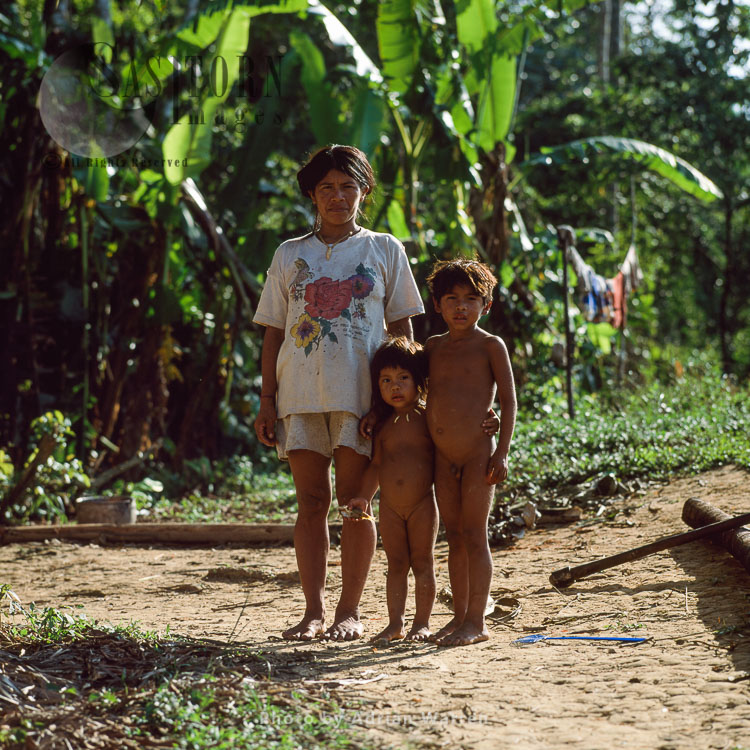 Waorani Indians: children, Riio Cononaco, Ecuador, 2002