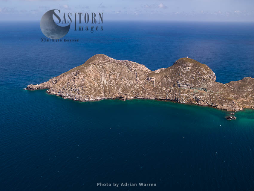 The western headland of Gran Roque, the main island of Los Roques archipelago, Caribbean Sea, Venezuela