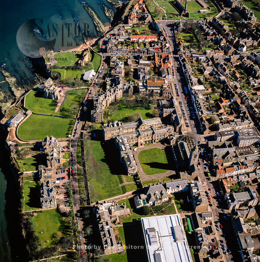 St Andrews, town and Castle and former royal burgh on the east coast of Fife, Lowlands, Scotland