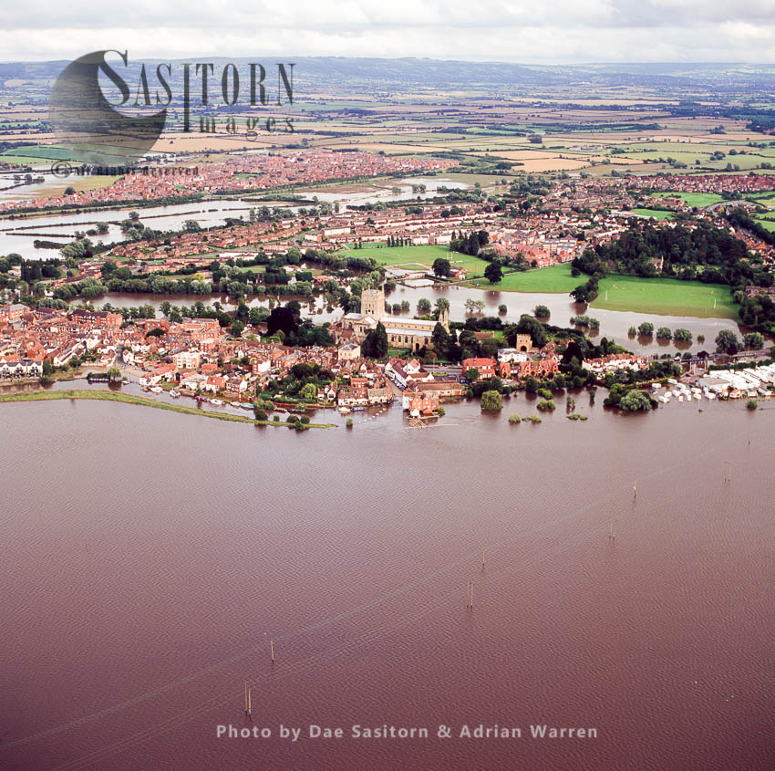 Flooding in Tewkesbury area, 2007, from River servern, Gloucestershire, England