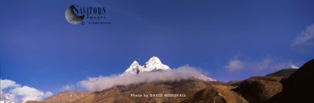 Ama Dablam, Sagarmatha National Park of the Himalayas of eastern Nepal