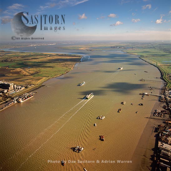 Estuary of the River Thames looking north east from Gravesend